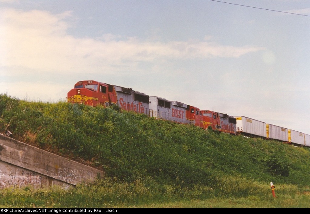 Intermodal races west